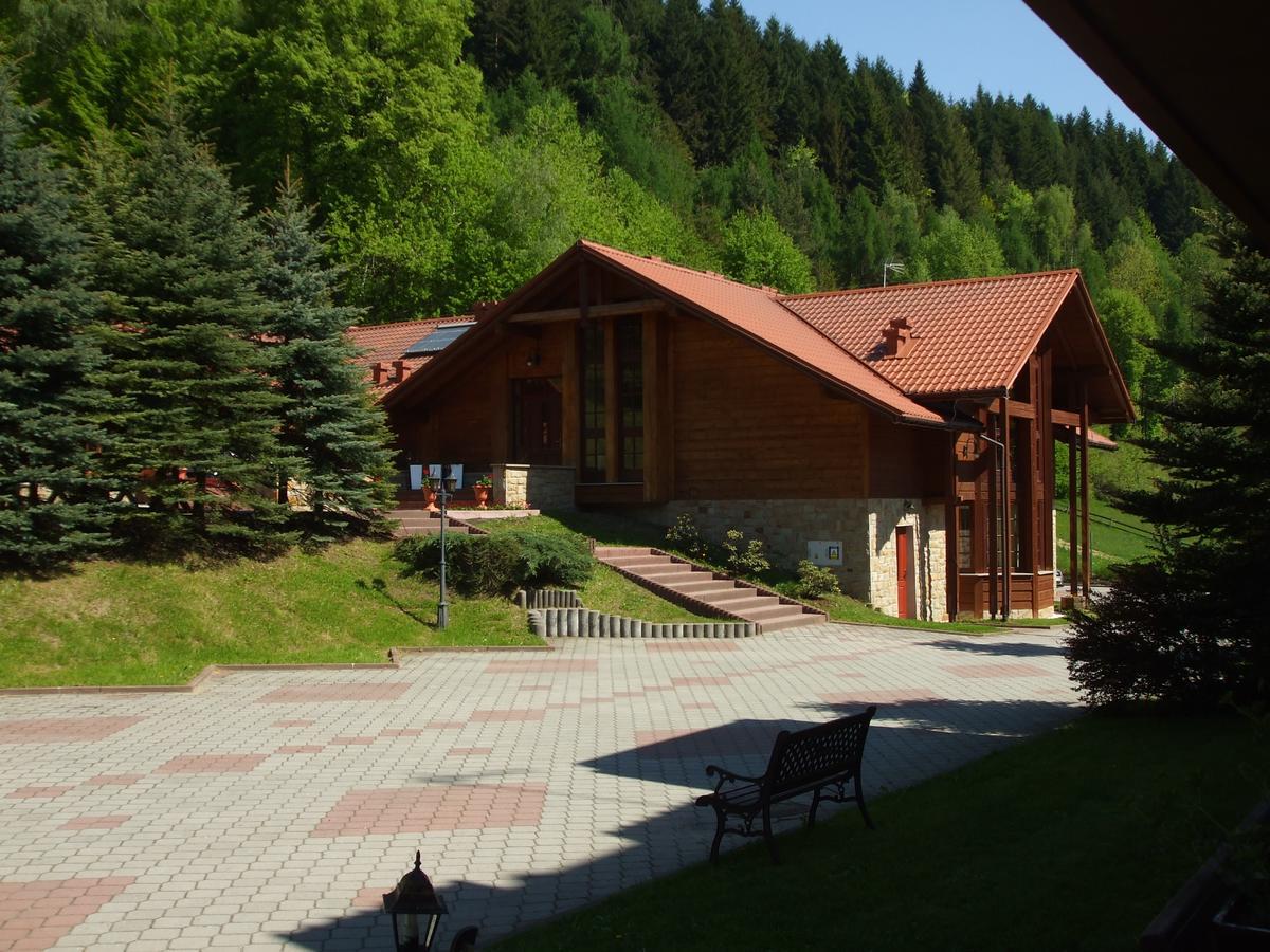 Rezydencja Lesny Dwor Piwniczna-Zdroj エクステリア 写真